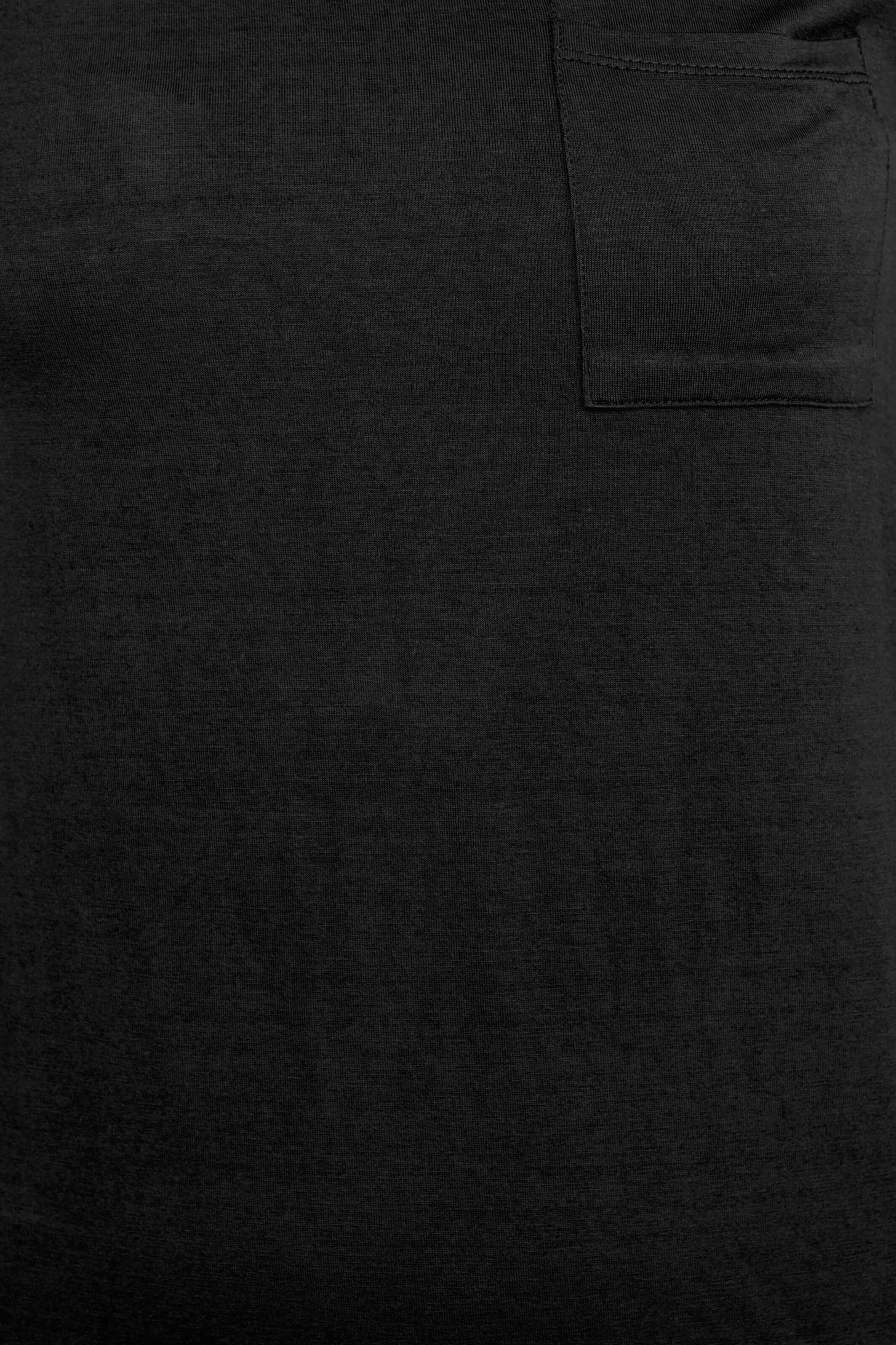 Cable & Guage Scoop Neck Short Sleeve Pocket Solid ITY Top