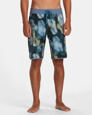 Eastern 20" Boardshorts - Industrial Blue